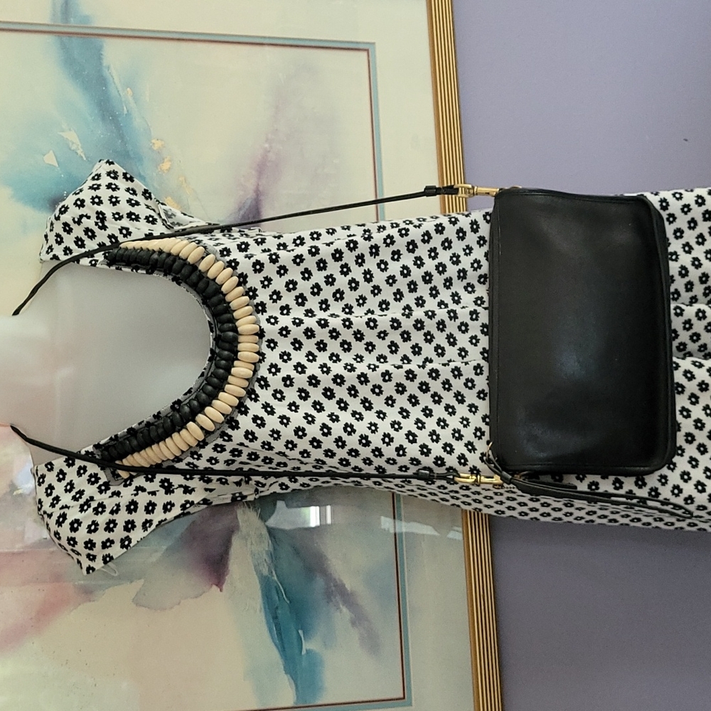 Coach Vintage Crossbody Bag - Picture 2 of 15